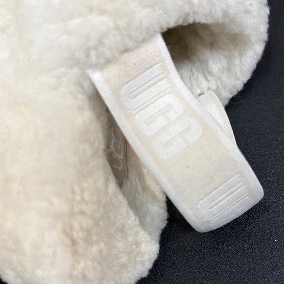 UGG Fluff Yeah Slides [S3122] - Picture 7 of 13